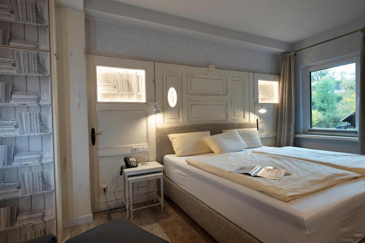 Landidyll Hotel Haus Hochstein Eslohe Esterno foto